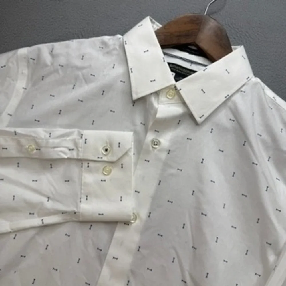 Banana Republic Standard Fit Non-Iron Cotton Shirt Medium White Geometric Print